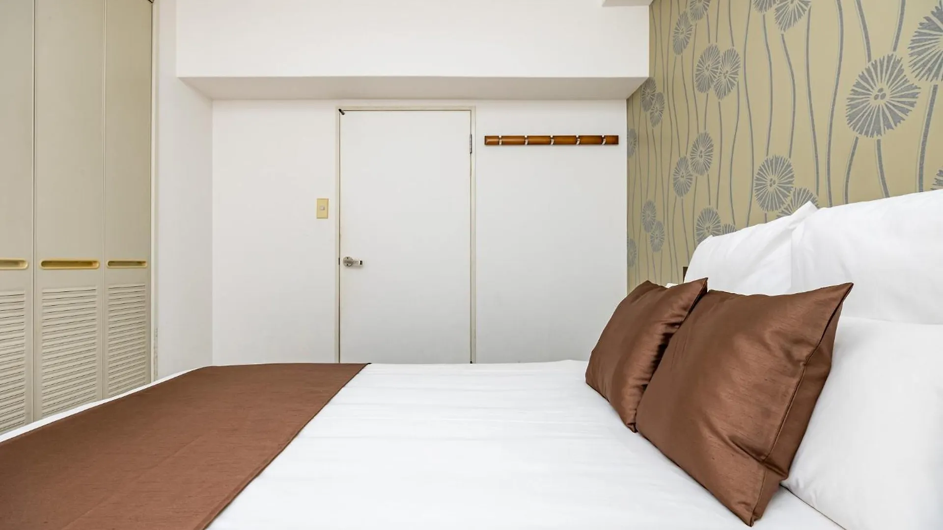 大阪市ビジュースイーツ Pine Brook405アパートメント アパート 大阪市