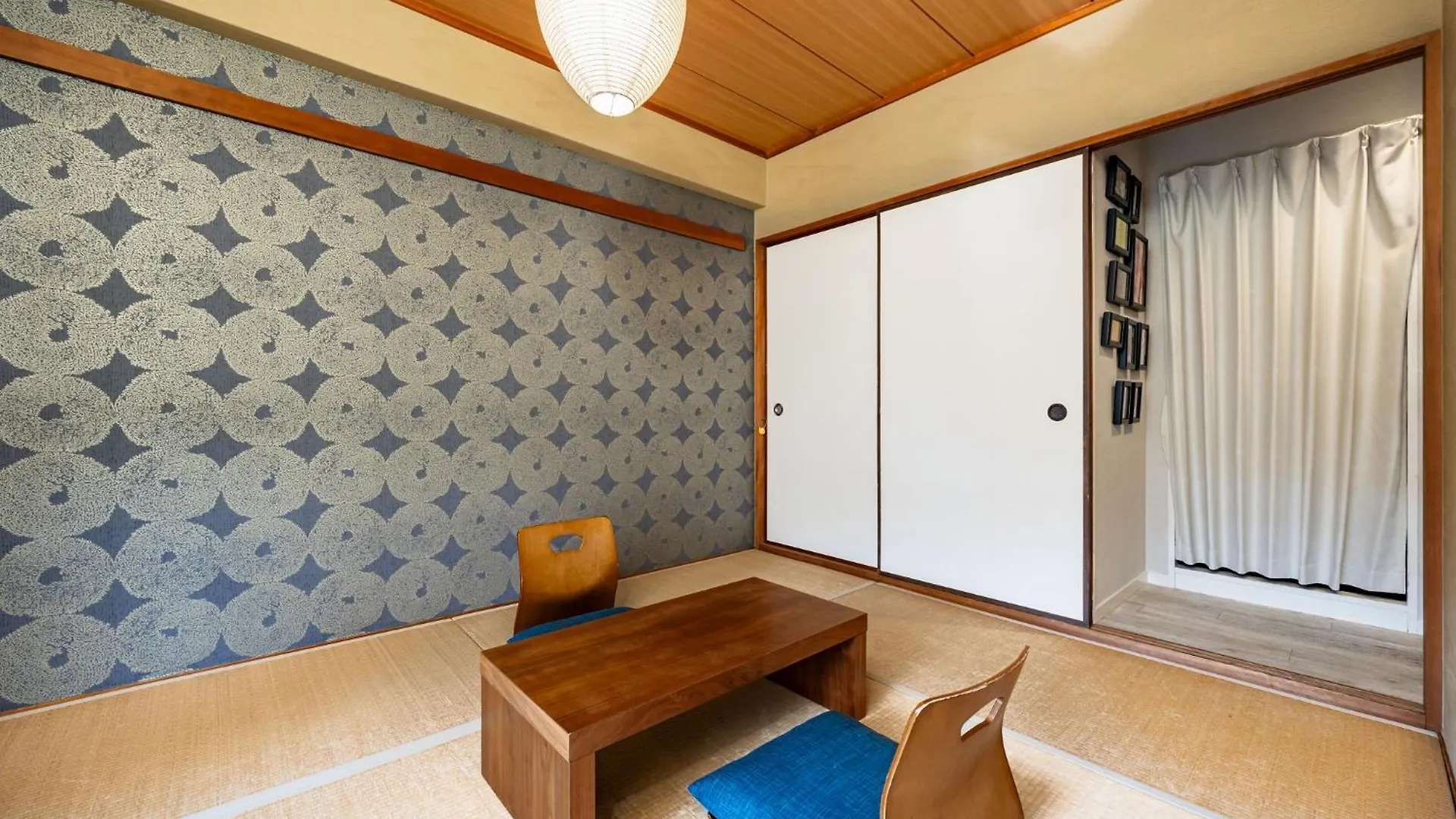 Bijou Suites Pine Brook 405 Osaka